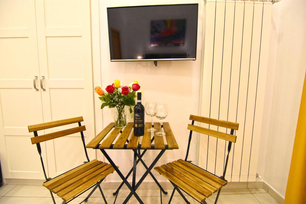 Bed and Breakfast Ninarella Napoli Экстерьер фото