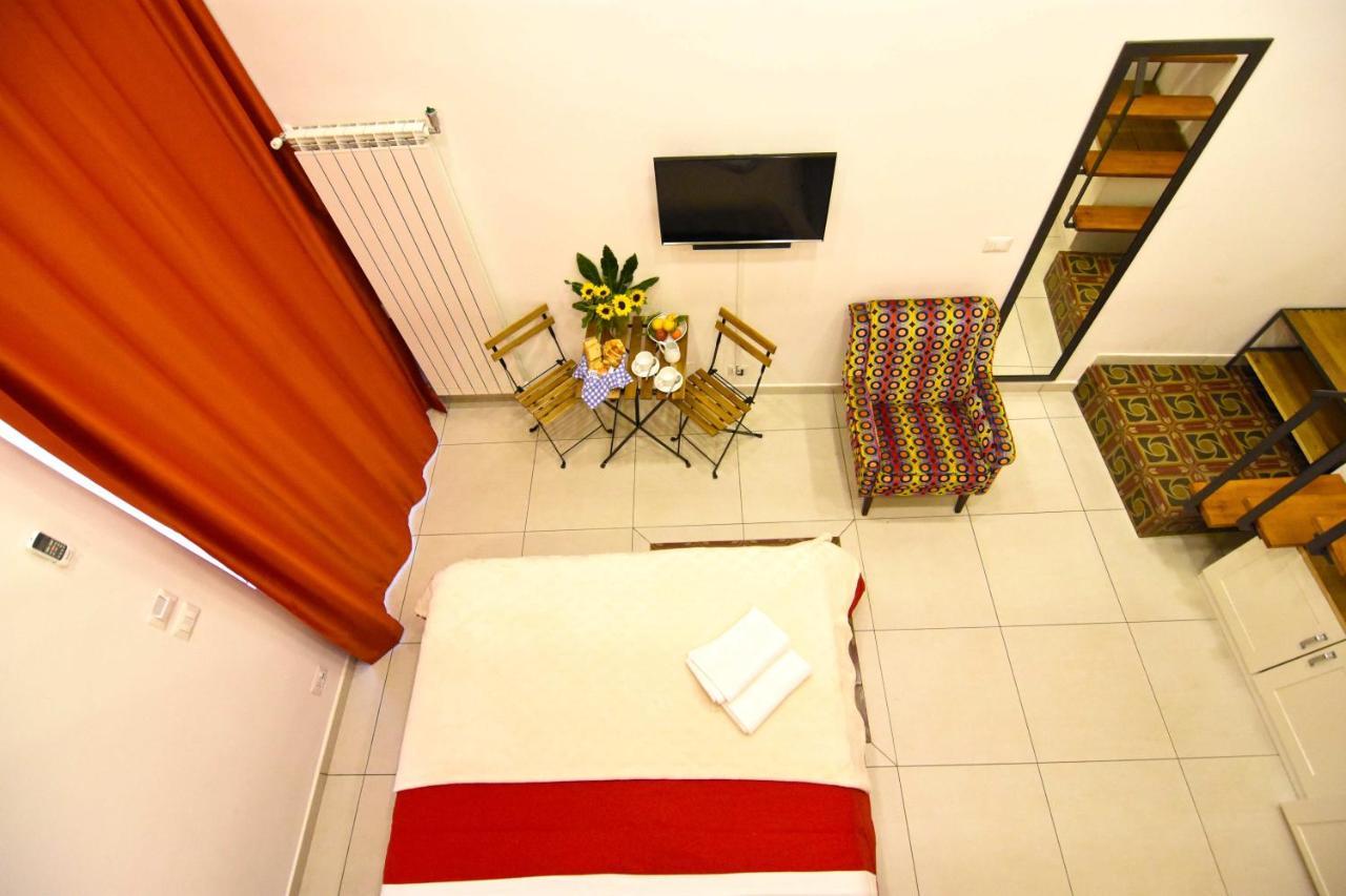 Bed and Breakfast Ninarella Napoli Экстерьер фото